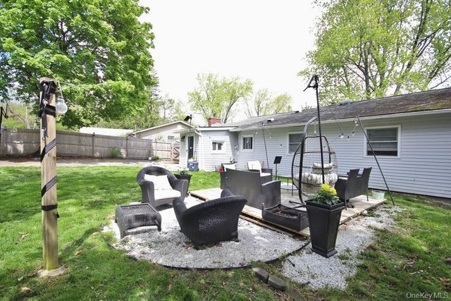 27 Cooper Drive, Monroe, NY 10950