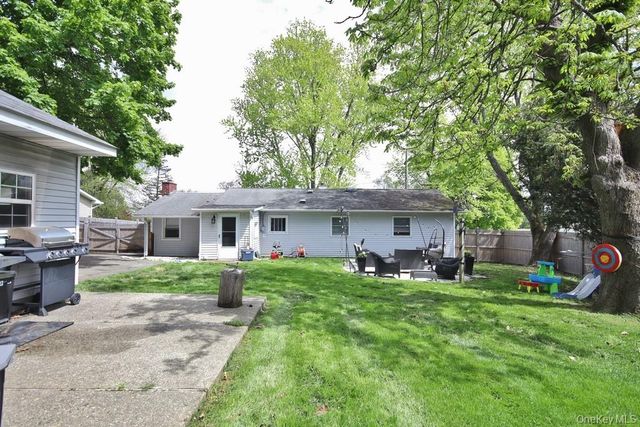 27 Cooper Drive, Monroe, NY 10950