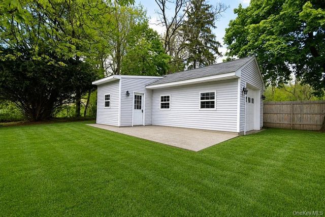 27 Cooper Drive, Monroe, NY 10950