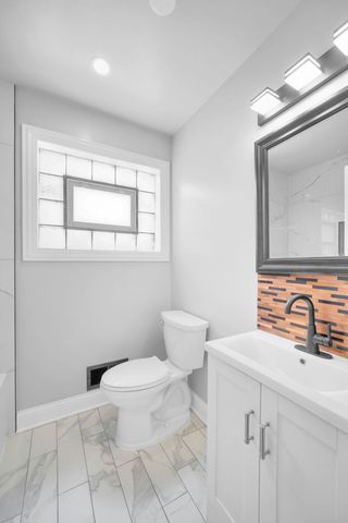 7357 S MARSHFIELD Avenue, Chicago, IL 60636