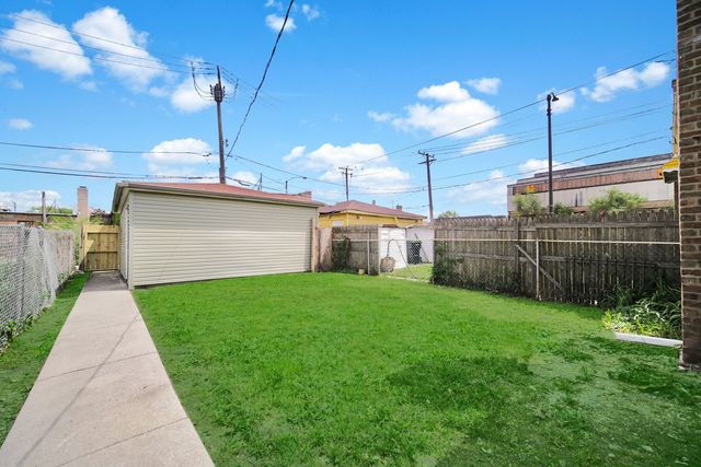 7357 S MARSHFIELD Avenue, Chicago, IL 60636