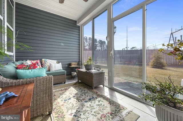 61 SEDMONT CIR, Smyrna, DE 19977