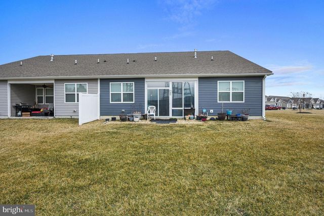 61 SEDMONT CIR, Smyrna, DE 19977