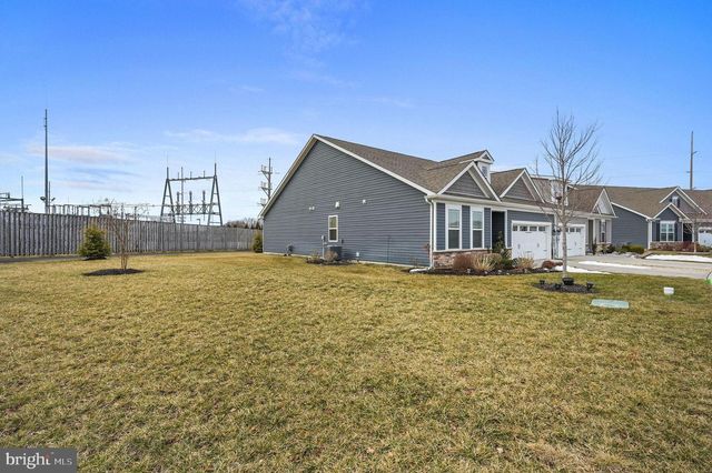 61 SEDMONT CIR, Smyrna, DE 19977