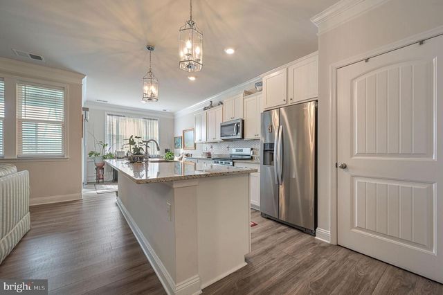 61 SEDMONT CIR, Smyrna, DE 19977