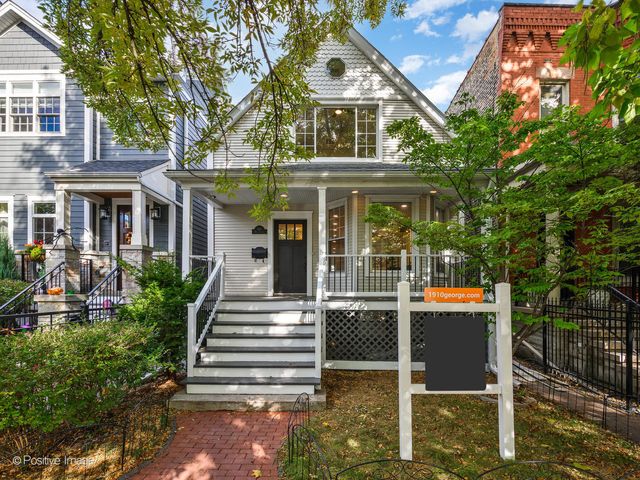 1910 W George Street, Chicago, IL 60657