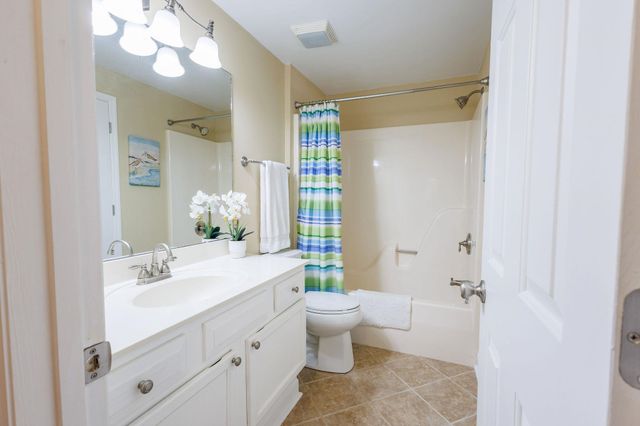 1221 Tidewater Dr Apt 1513, North Myrtle Beach, SC 29582