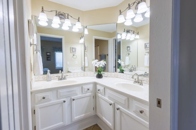 1221 Tidewater Dr Apt 1513, North Myrtle Beach, SC 29582