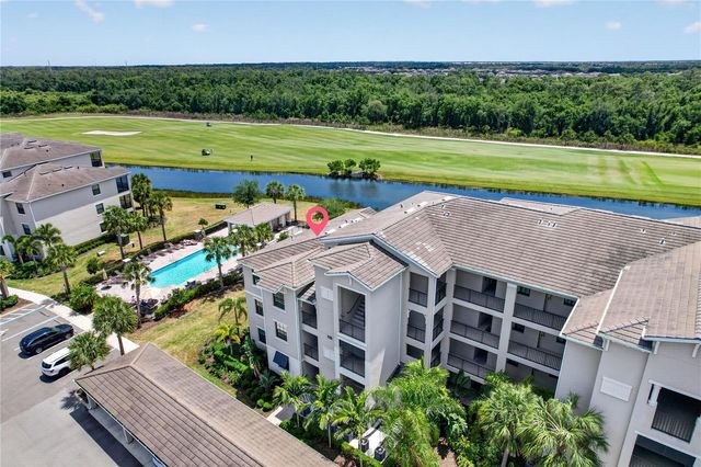 17724 GAWTHROP DRIVE 301, Bradenton, FL 34211
