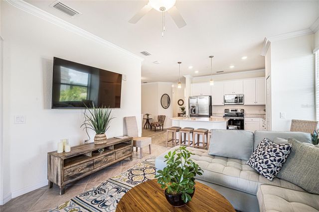 17724 GAWTHROP DRIVE 301, Bradenton, FL 34211