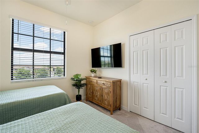 17724 GAWTHROP DRIVE 301, Bradenton, FL 34211
