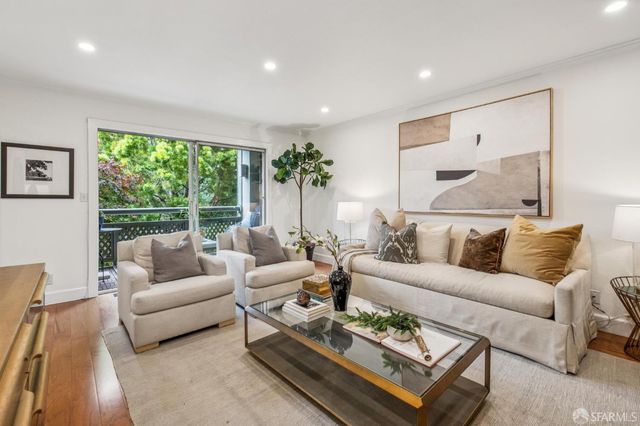 1909 Eddy Street 2, San Francisco, CA 94117