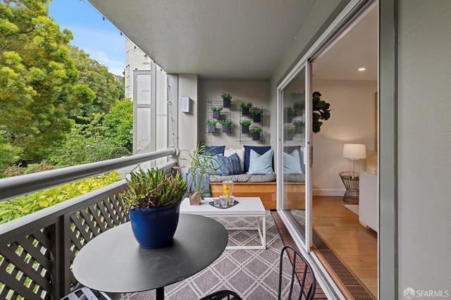 1909 Eddy Street 2, San Francisco, CA 94117