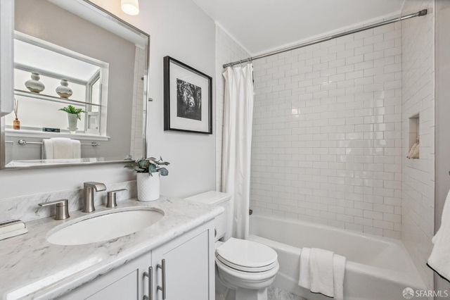 1909 Eddy Street 2, San Francisco, CA 94117