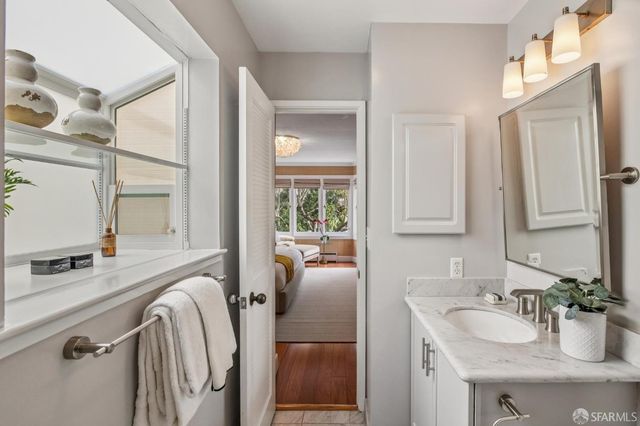 1909 Eddy Street 2, San Francisco, CA 94117