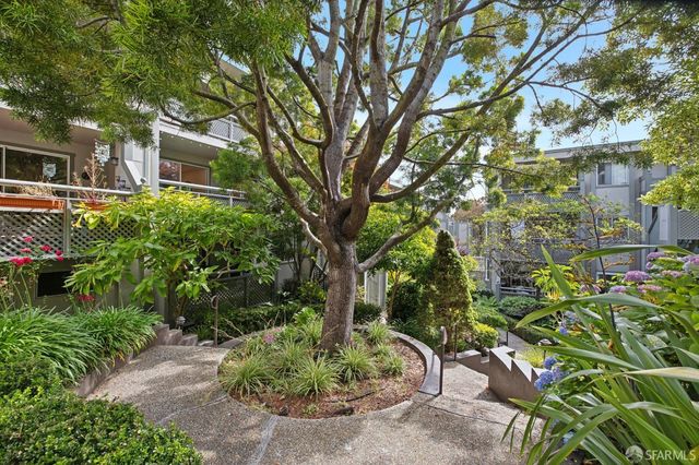 1909 Eddy Street 2, San Francisco, CA 94117