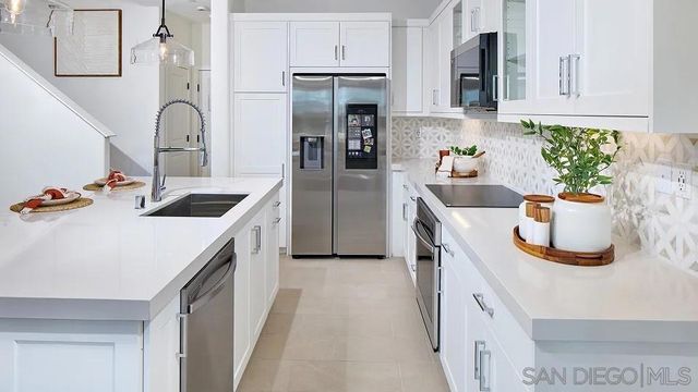 372 Beaker Road, San Marcos, CA 92078