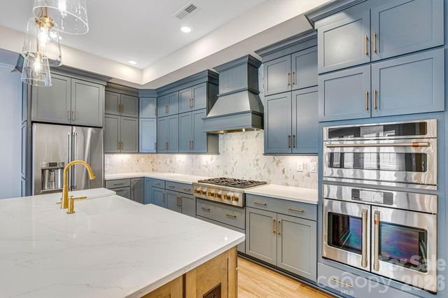 235 Alenda Lux Circle, Mooresville, NC 28115
