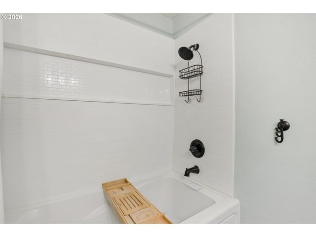 5545 Sw 191ST Ct, Beaverton, OR 97078