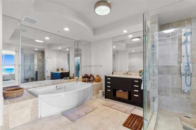 18201 Collins Ave 709, Sunny Isles Beach, FL 33160