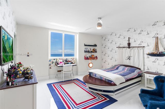 18201 Collins Ave 709, Sunny Isles Beach, FL 33160