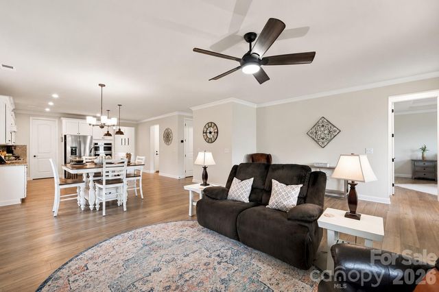 9427 Liberty Hill Drive, Charlotte, NC 28227