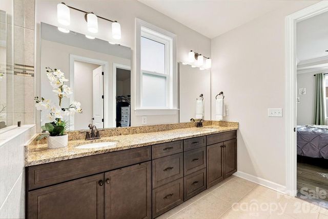 9427 Liberty Hill Drive, Charlotte, NC 28227