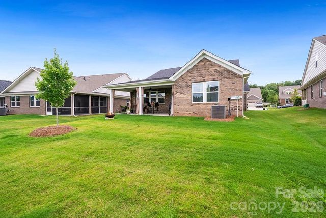 9427 Liberty Hill Drive, Charlotte, NC 28227