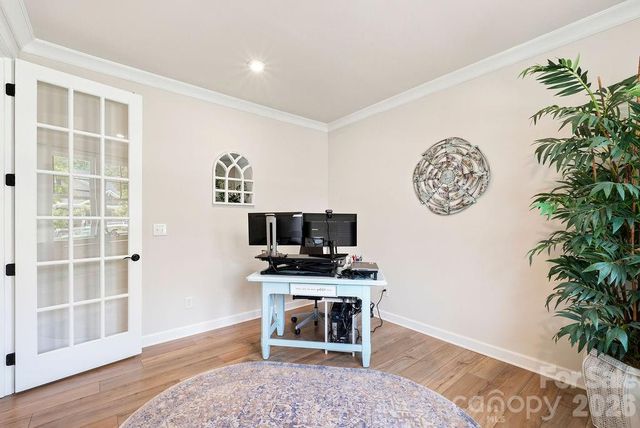 9427 Liberty Hill Drive, Charlotte, NC 28227