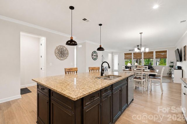 9427 Liberty Hill Drive, Charlotte, NC 28227