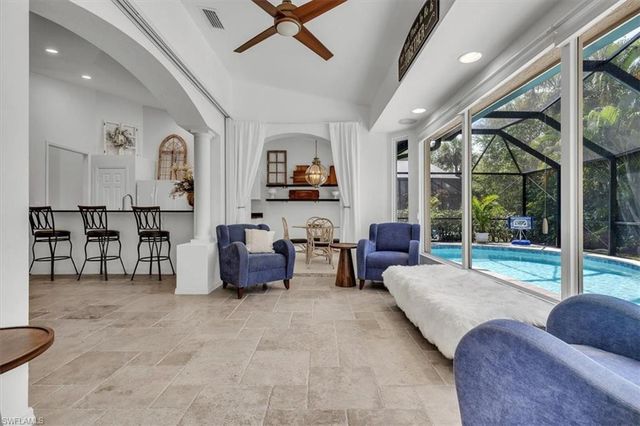 1215 Imperial DR 60, Naples, FL 34110