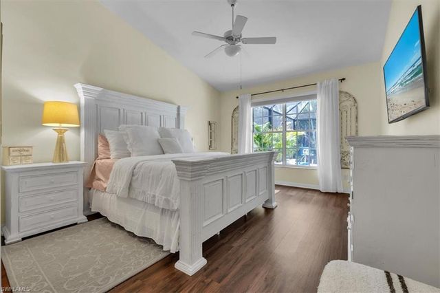 1215 Imperial DR 60, Naples, FL 34110