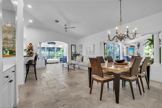 1215 Imperial DR 60, Naples, FL 34110