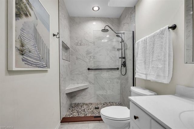 1215 Imperial DR 60, Naples, FL 34110