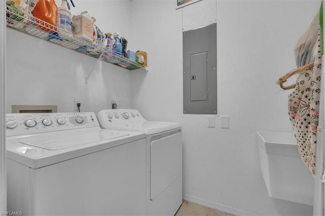 1215 Imperial DR 60, Naples, FL 34110