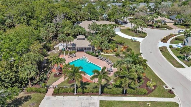 1215 Imperial DR 60, Naples, FL 34110