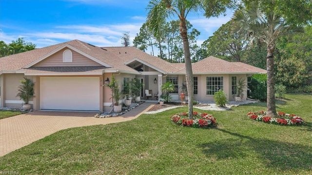 1215 Imperial DR 60, Naples, FL 34110
