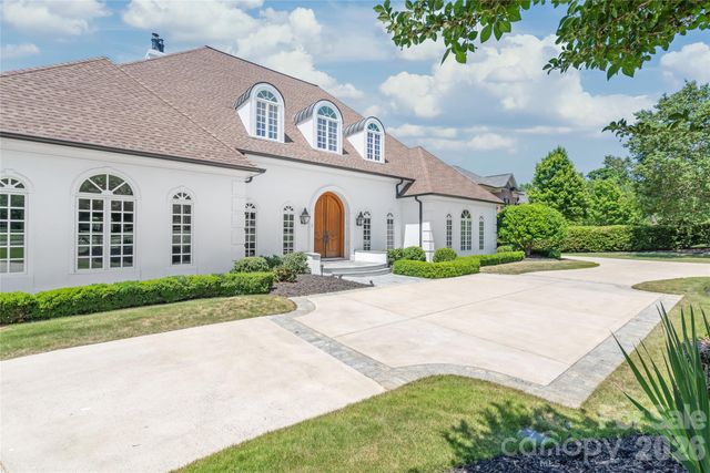 5400 Challisford Lane, Charlotte, NC 28226