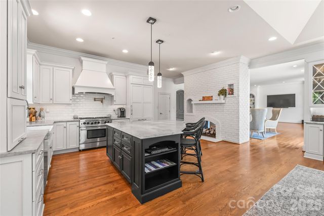 5400 Challisford Lane, Charlotte, NC 28226