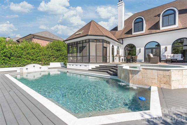 5400 Challisford Lane, Charlotte, NC 28226