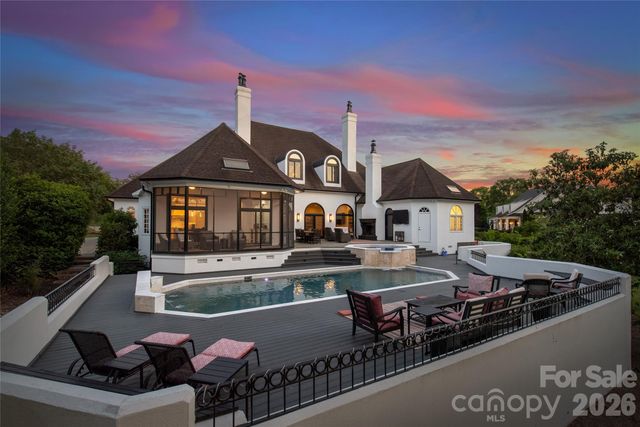 5400 Challisford Lane, Charlotte, NC 28226