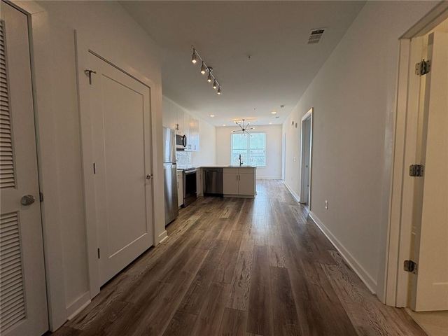 525 PARKWAY Drive 508, Atlanta, GA 30354