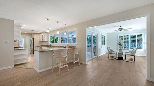 4810 BAY SHORE ROAD, Sarasota, FL 34234