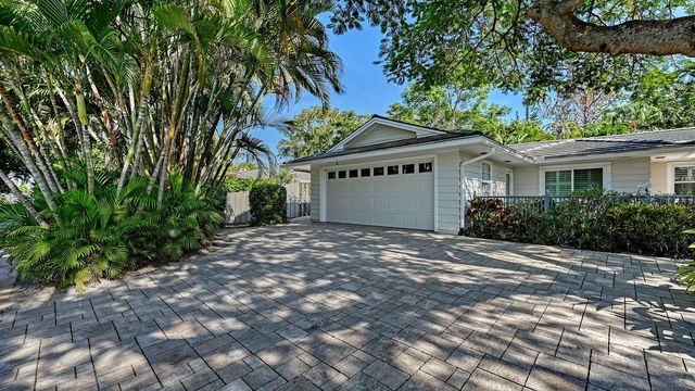 4810 BAY SHORE ROAD, Sarasota, FL 34234