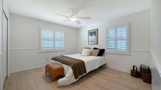 4810 BAY SHORE ROAD, Sarasota, FL 34234