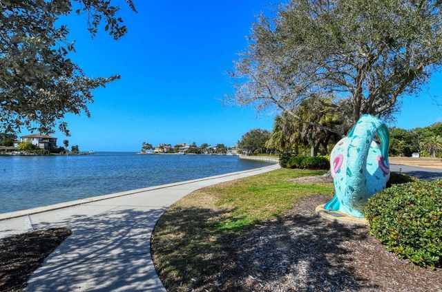 4810 BAY SHORE ROAD, Sarasota, FL 34234