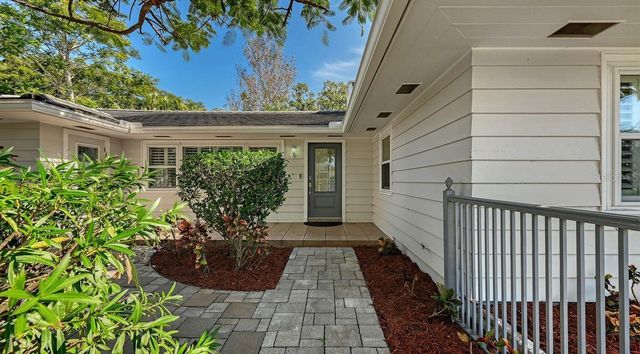 4810 BAY SHORE ROAD, Sarasota, FL 34234
