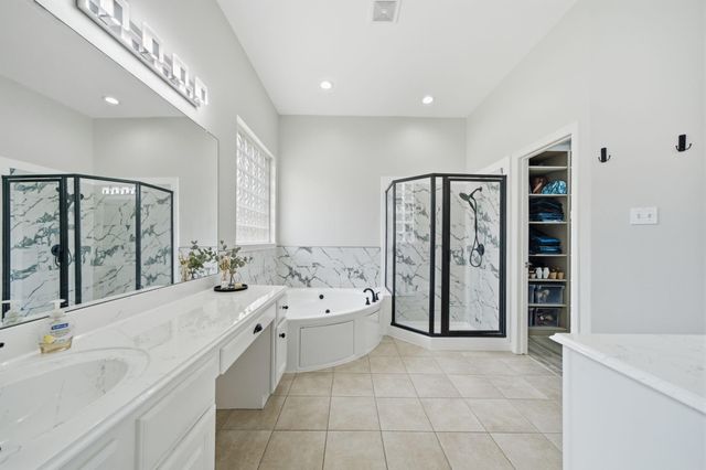 9415 Kari Springs Court, Houston, TX 77040