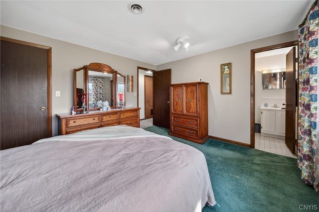 740 Village Boulevard South, Van Buren, NY 13027