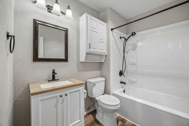 2001 Emory Oak Drive, Carrollton, TX 75007